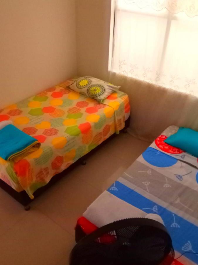 La Comunita-cinema Homestay